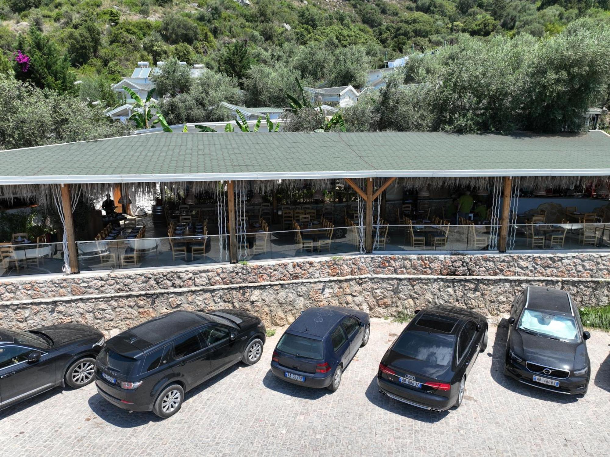 Alevra Hotell Dhërmi