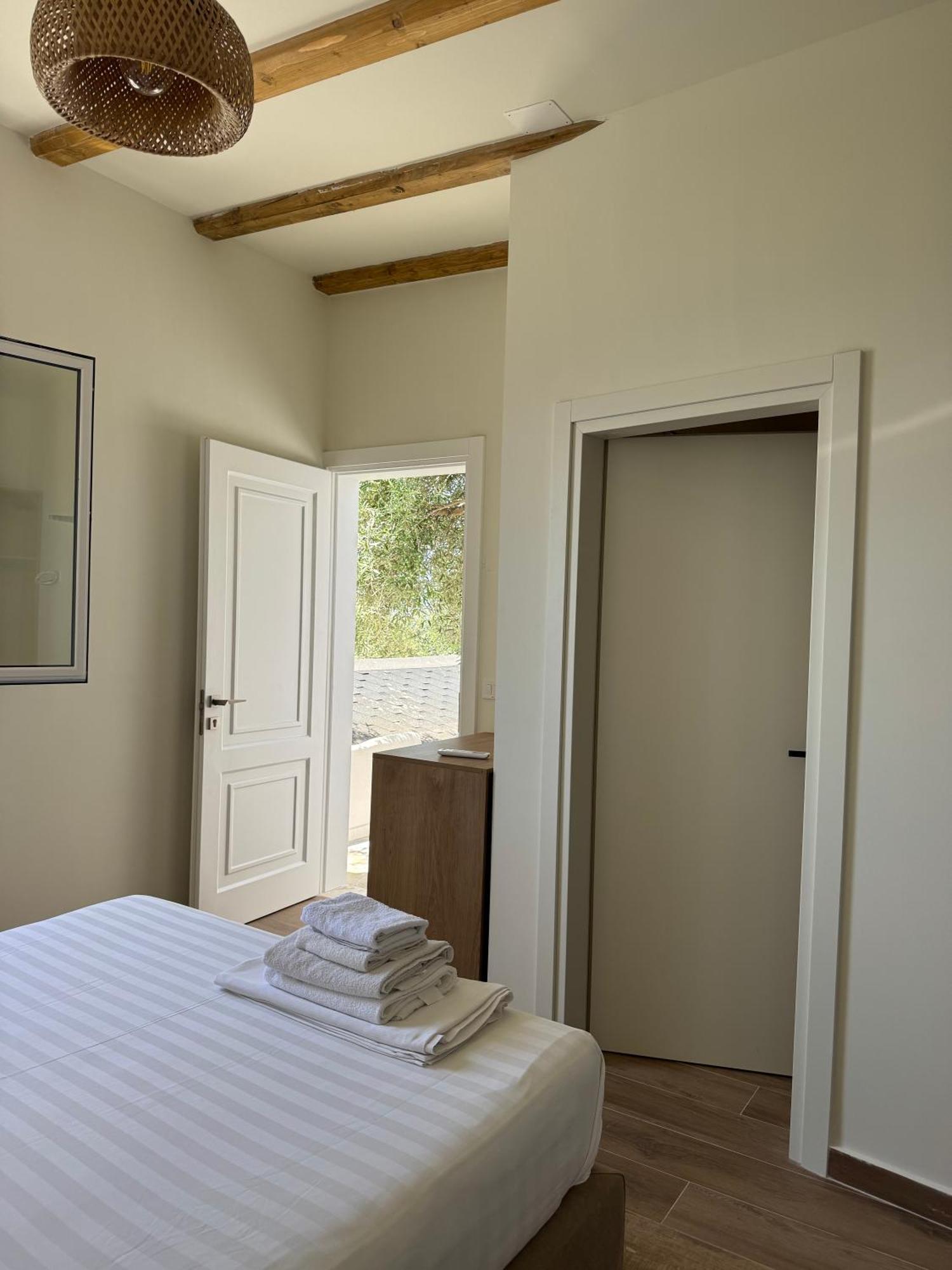 Alevra Hotell Dhërmi